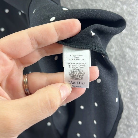 CeCe Short Sleeve Blouse Shirt Top Black White Polka Dot Womens Size L - Picture 8 of 8